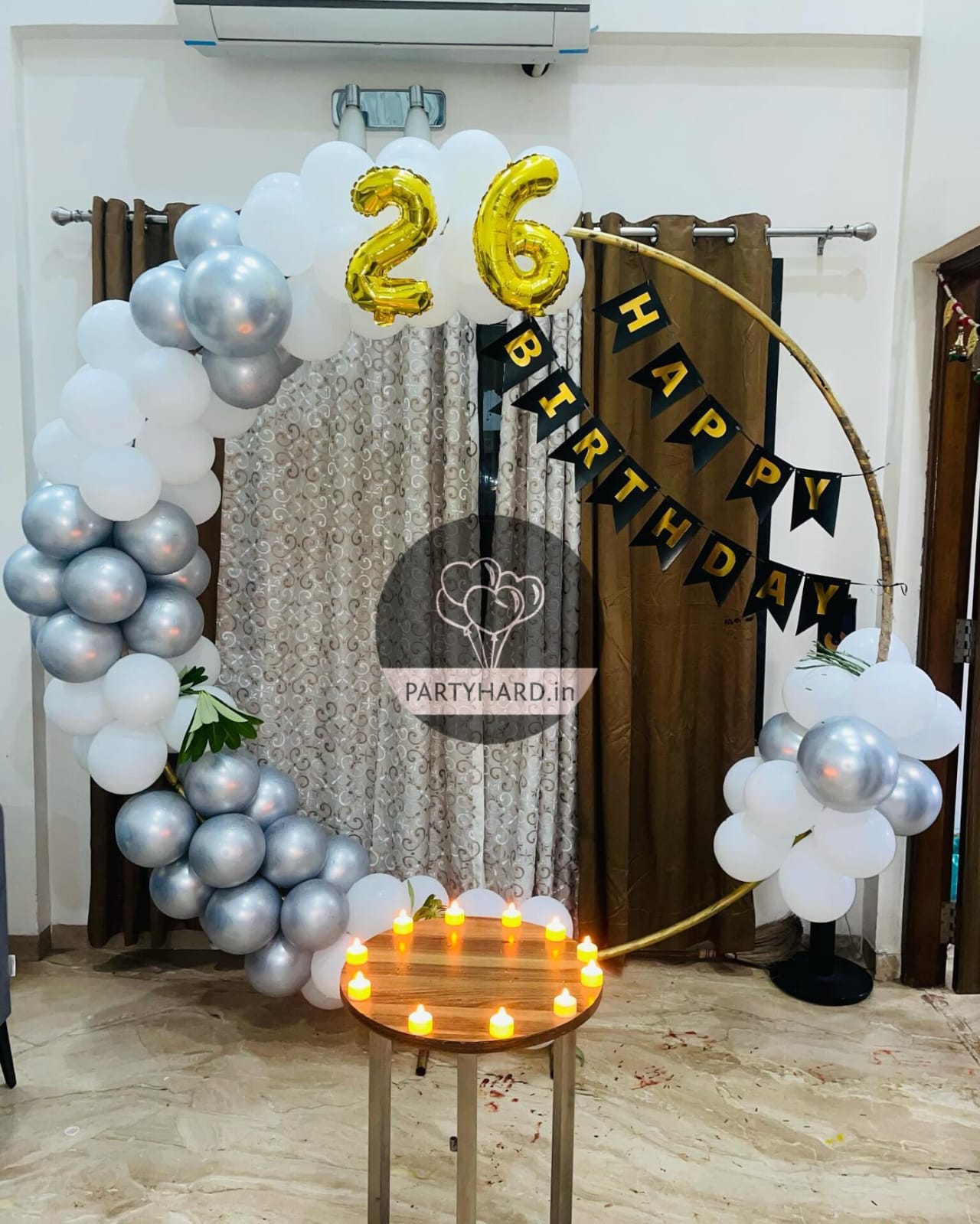 BIRTHDAY RING DECOR